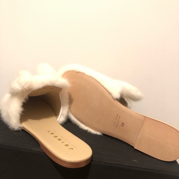 Joshua Sanders bunny 🐰 rabbit slippers - Picture 3 of 4